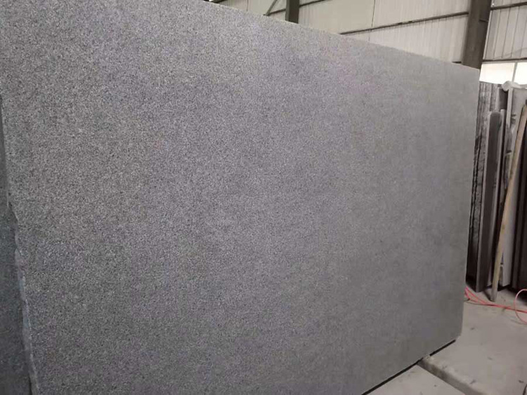 G654 Chinese Grey Granite Slabs