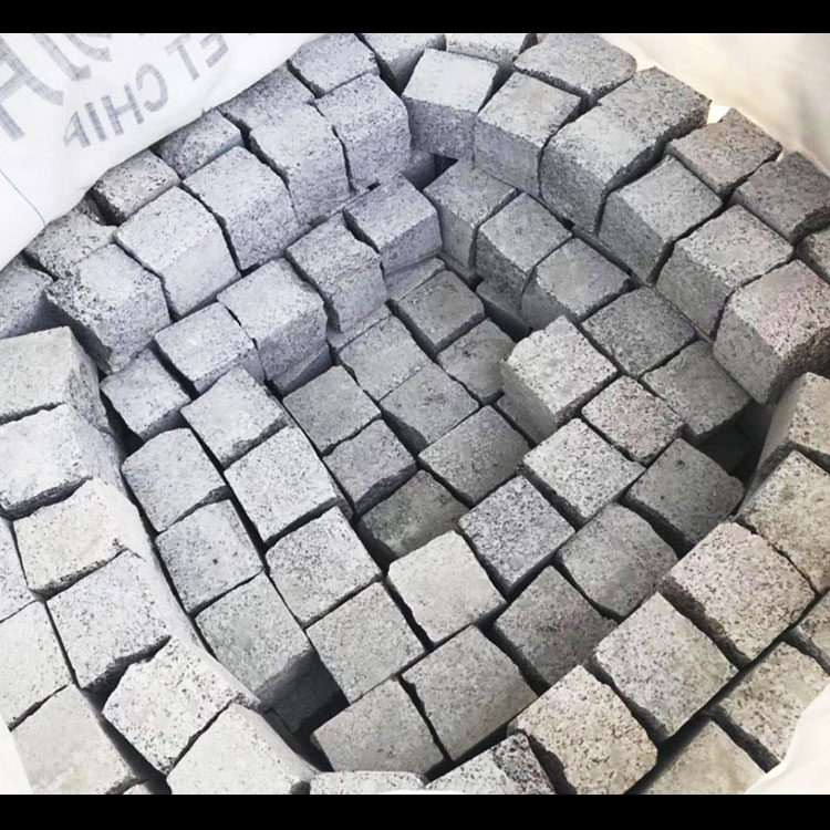 Grey Granite Cube Stones