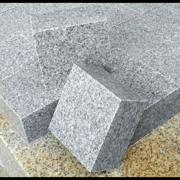 Sawn Gray Granite Cubes