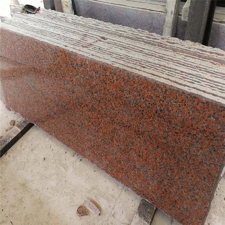 G562 Maple Red Granite Slabs